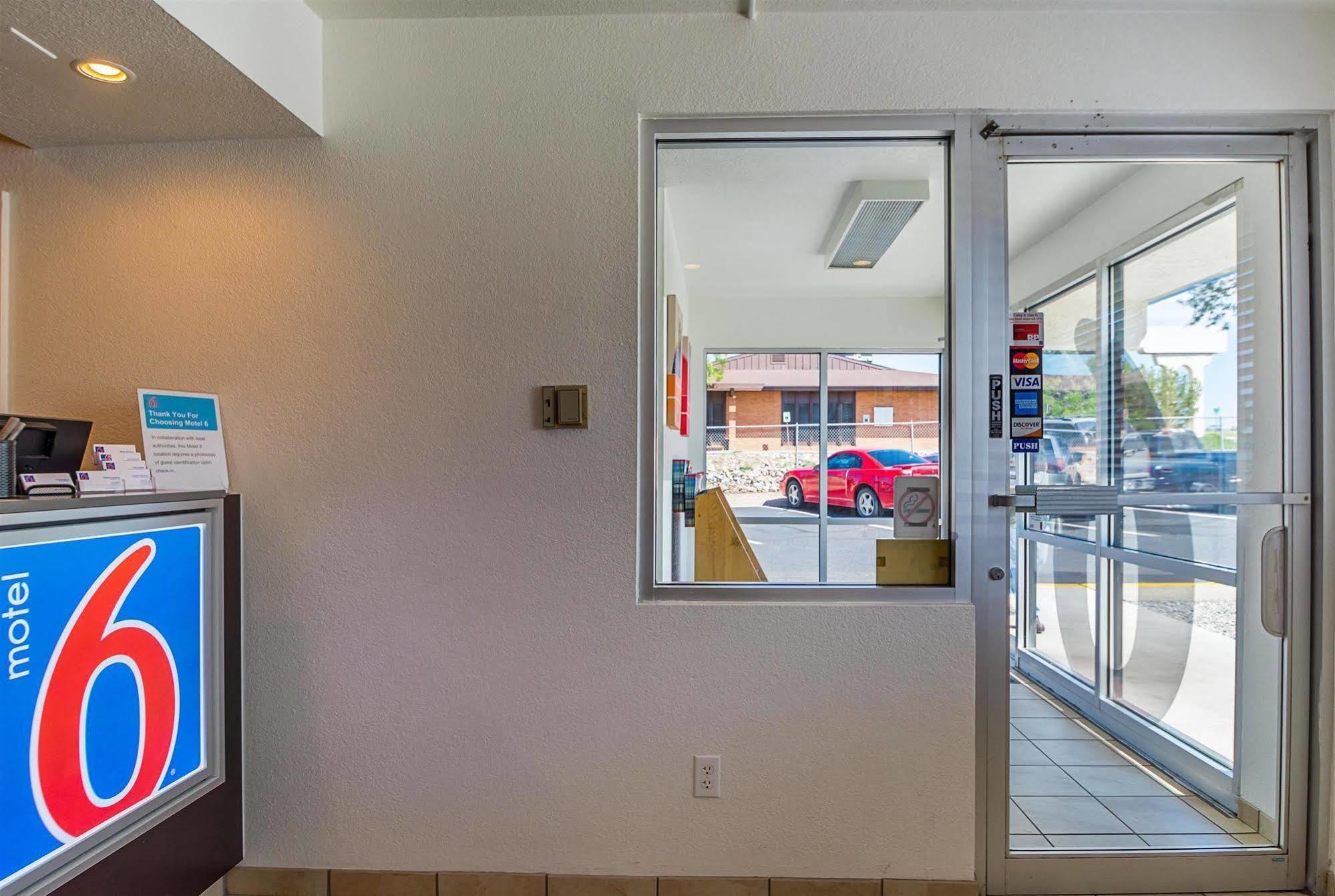 Motel 6-Pueblo, Co - I-25 Экстерьер фото