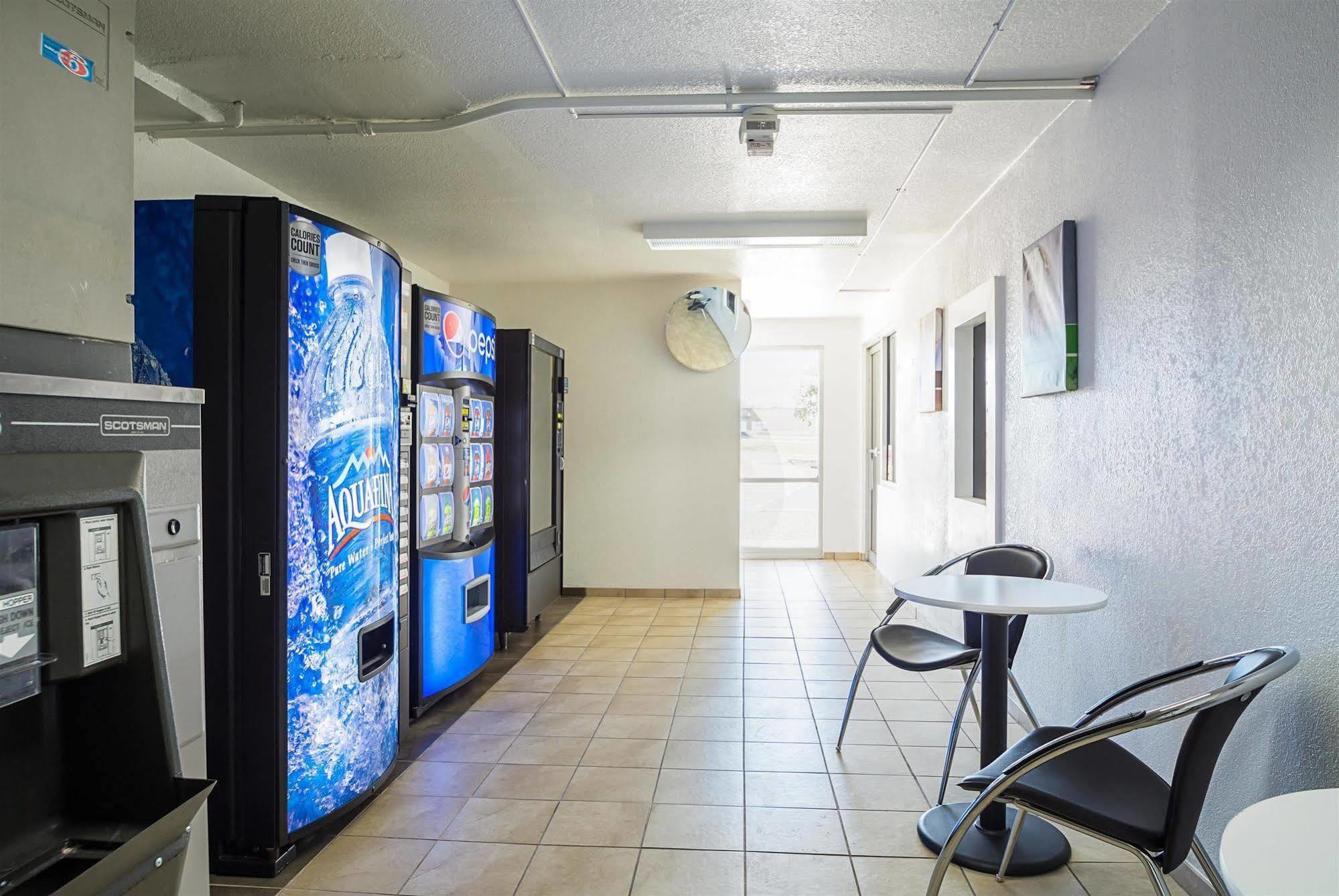 Motel 6-Pueblo, Co - I-25 Экстерьер фото