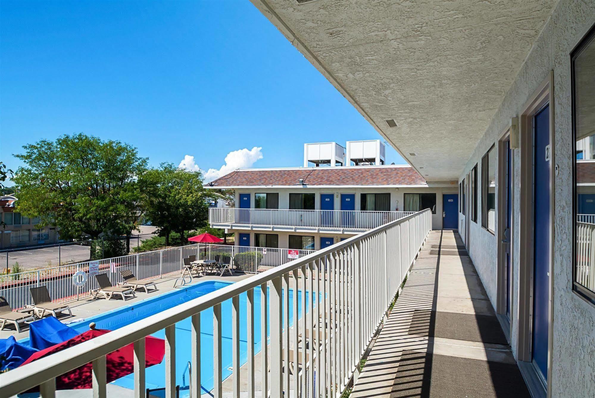 Motel 6-Pueblo, Co - I-25 Экстерьер фото