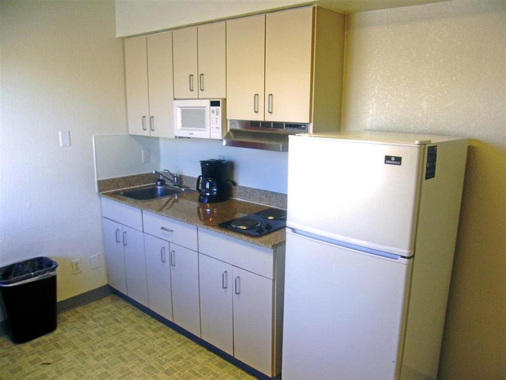 Motel 6-Pueblo, Co - I-25 Номер фото